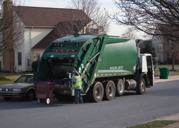 Best Garage Cleanout  in Edgewood, IN